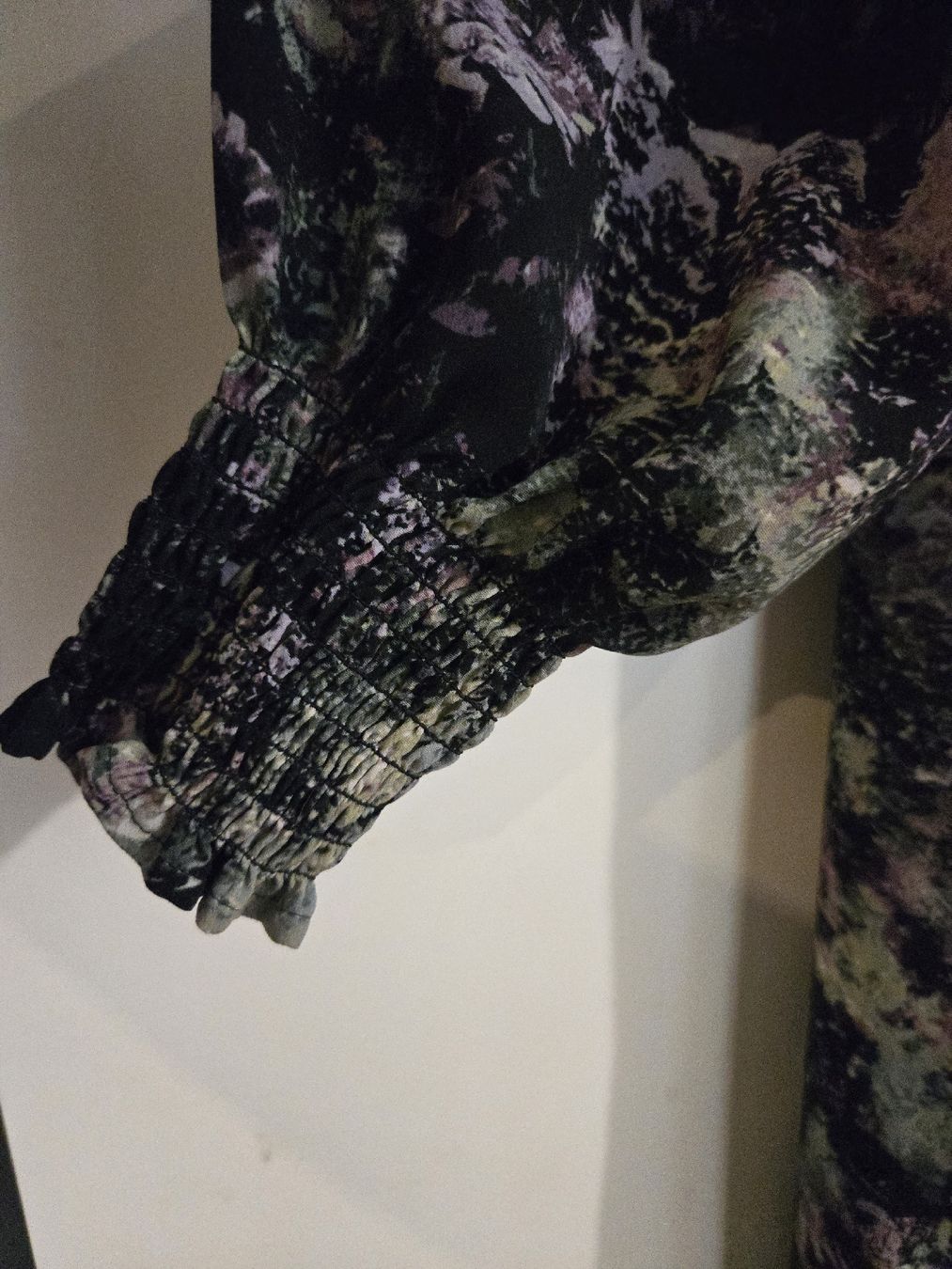 Monki Vestiti: Monki Kleid, Gr. L im coolen Batik Look – Usato da Dübendorf venduto da Timulka 3