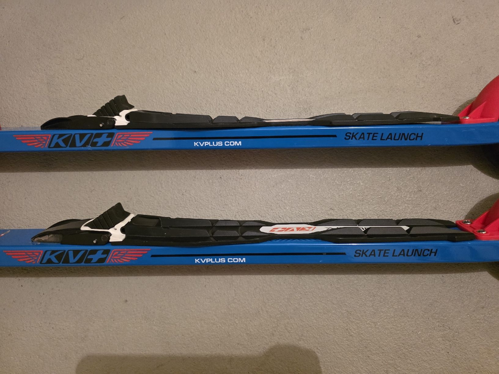 Skis: KV+Skate Launch Rollski /Skiroller inkl. KV+ Prolink Bindung – D'occasion à Winterthur par Eljabanebre 1
