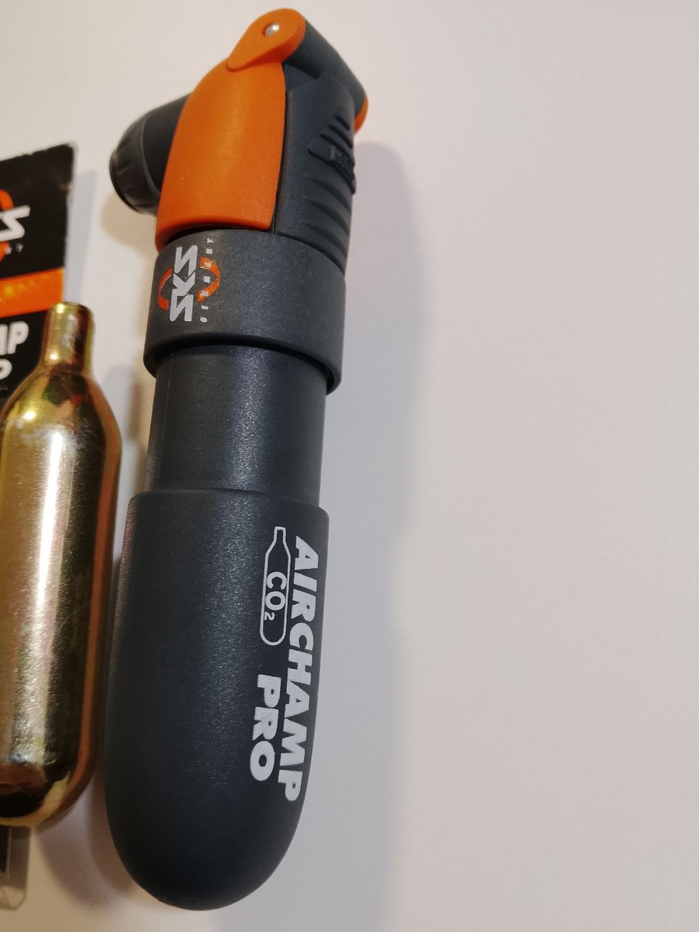 Sks Pompe: Neue SKS Co2 velopumpe mit 3 kartuschen – Nuovo (secondo la descrizione) da Biel/Bienne venduto da Vintage-timearts 1