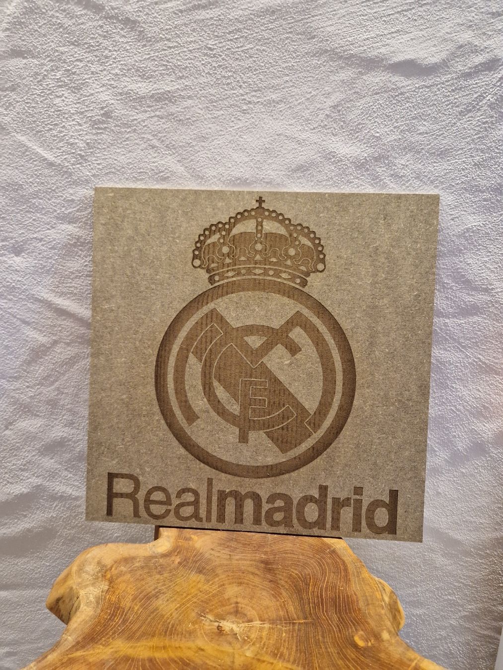 Tutte le decorazioni: Real Madrid Holzschild – Nuovo e nell'imballaggio originale da Oberwil b. Büren venduto da rocky_last