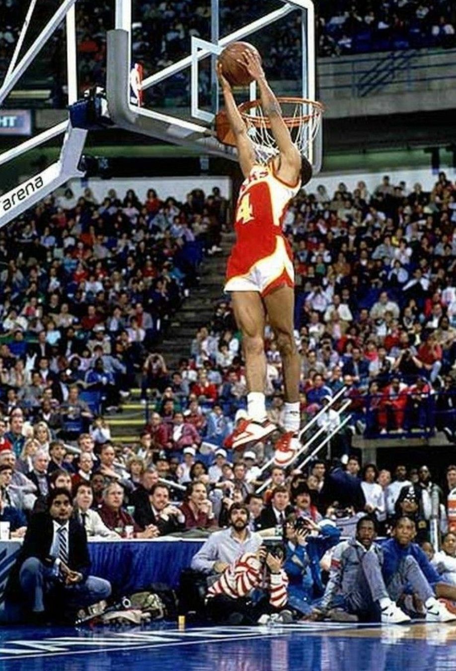 Autografi: NBA Photo autographiée par SPUD WEBB – Usato da Lutry venduto da SwissBBCards 2