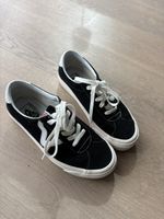 Vans Runne Sneaker, Schwarz-Weiss, Top Zustand, Grösse 44