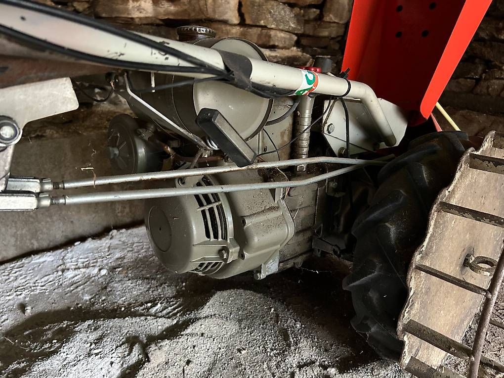 Bucher Toutes les machines: Bucher Motormäher – D'occasion à Sattel par ZetorCabrio 3