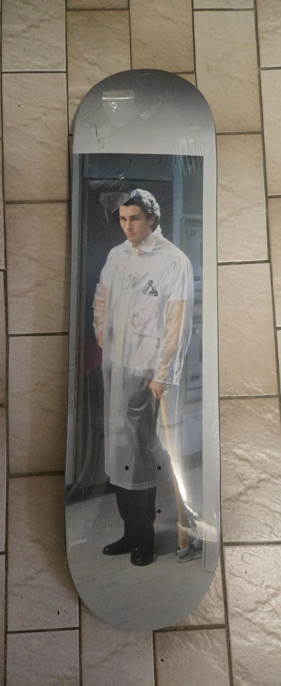 Palace Skateboards: Skateboard Palace American Psycho – Neu und originalverpackt aus Lausanne von Chat-du-lac