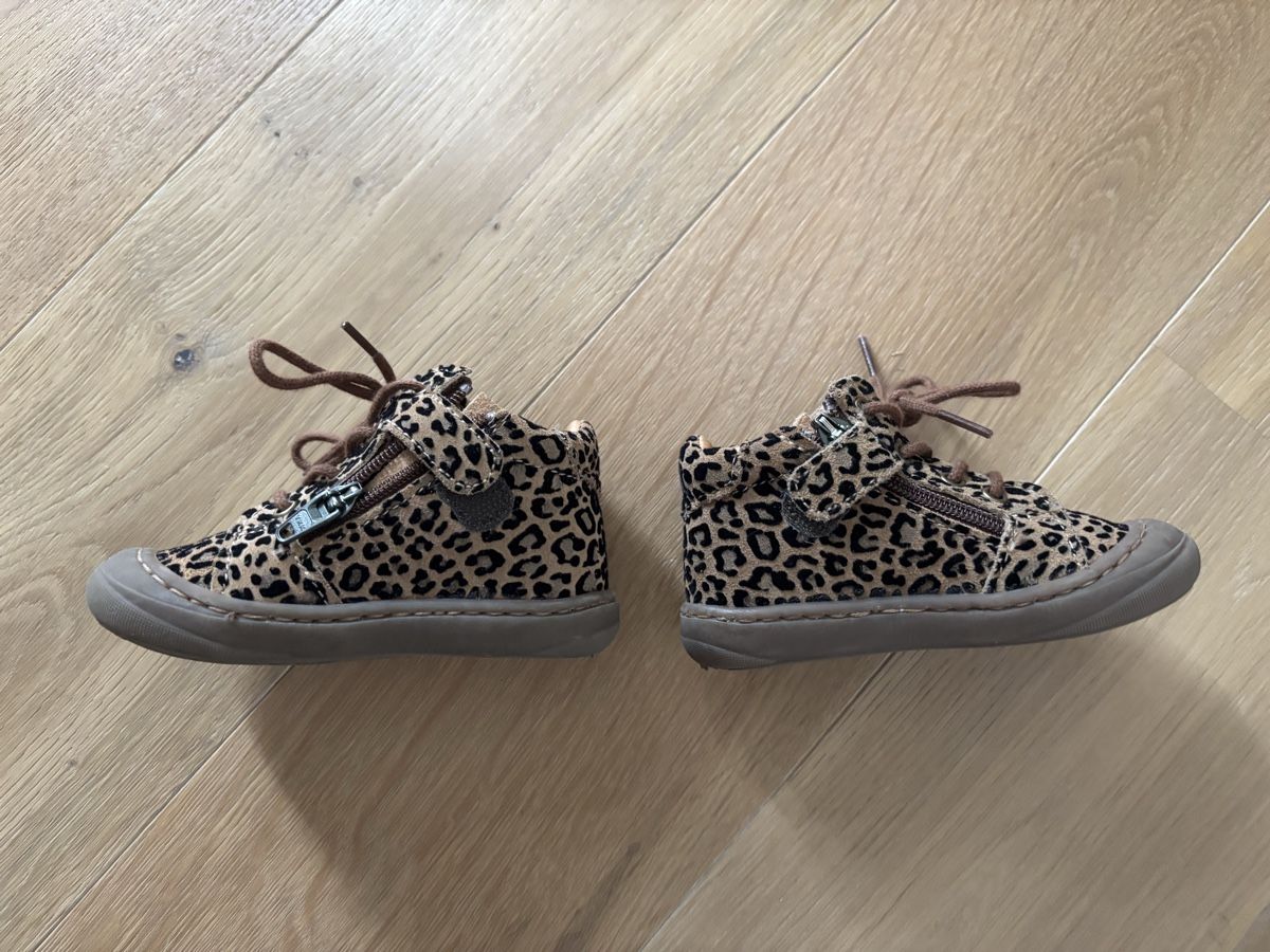 Scarpe per ragazzi: GBB chaussure bébé taille 20 – Nuovo (secondo la descrizione) da Les paccots venduto da olsen87 2