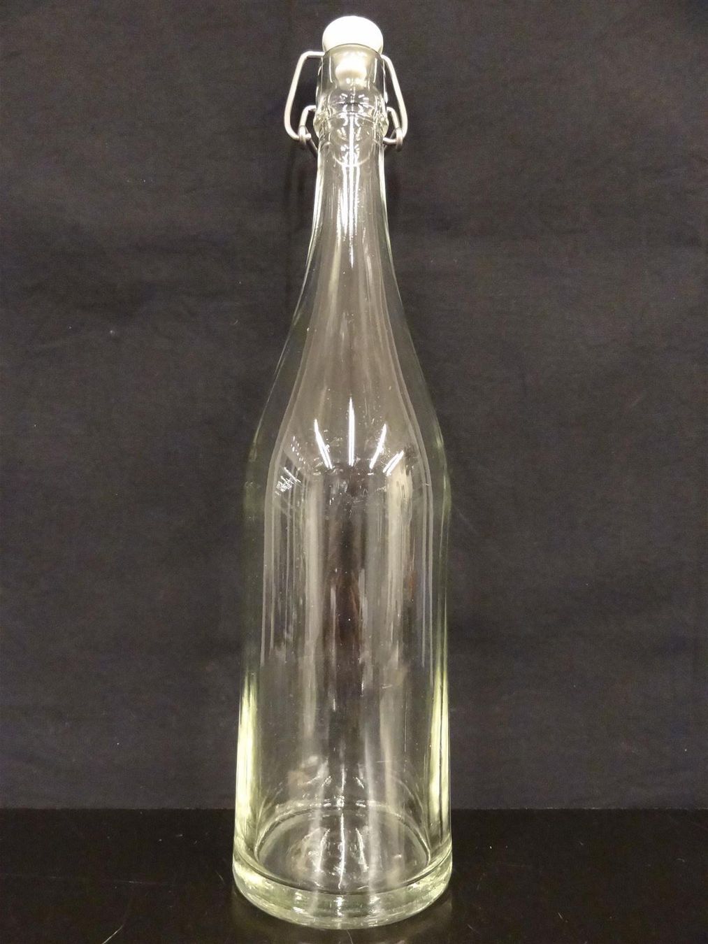 Bicchieri, Caraffe & Bottiglie: alte Flasche HENNIEZ SANTÉ – Usato da Kerzers venduto da Flaschenposten 3