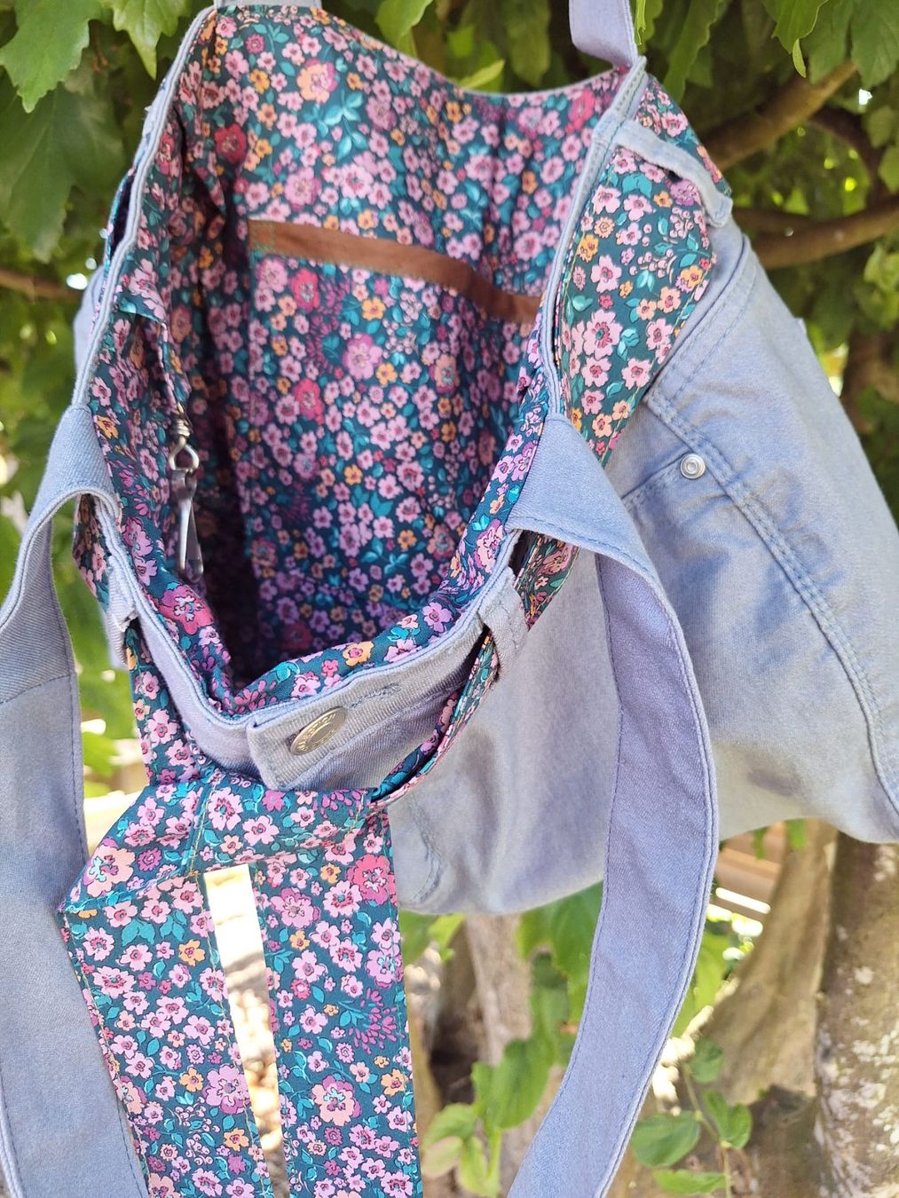 Borse da donna: Damenumhängetasche hellblau, upcycling aus alter Jeans – Nuovo (secondo la descrizione) da Niederönz venduto da Ostfriesensam 2