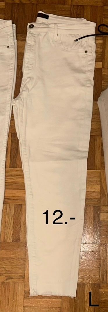 Jeans: Damen Jeans Grösse L – Neu (gemäss Beschreibung) aus Adliswil von sil_v8dy