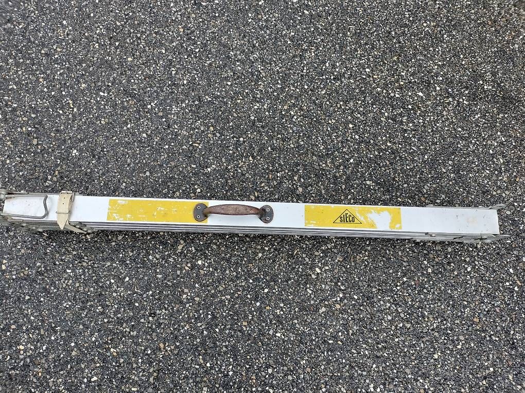 Misurare: Vermessungslatte, klappbar – Usato da Zunzgen venduto da effiR 2