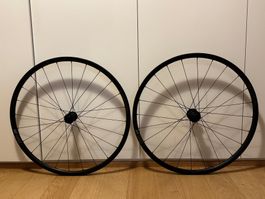 DT Swiss Performance LN Laufradsatz - HG Shimano
