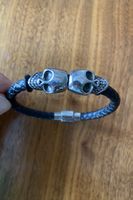 Lederarmband mit Totenkopf-Design, neuwertig