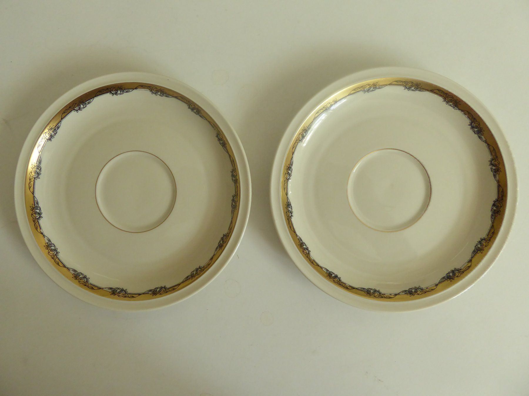 Rosenthal Teller: schöne Rosenthal Unterteller – Gebraucht aus Zürich von Chaeffeler