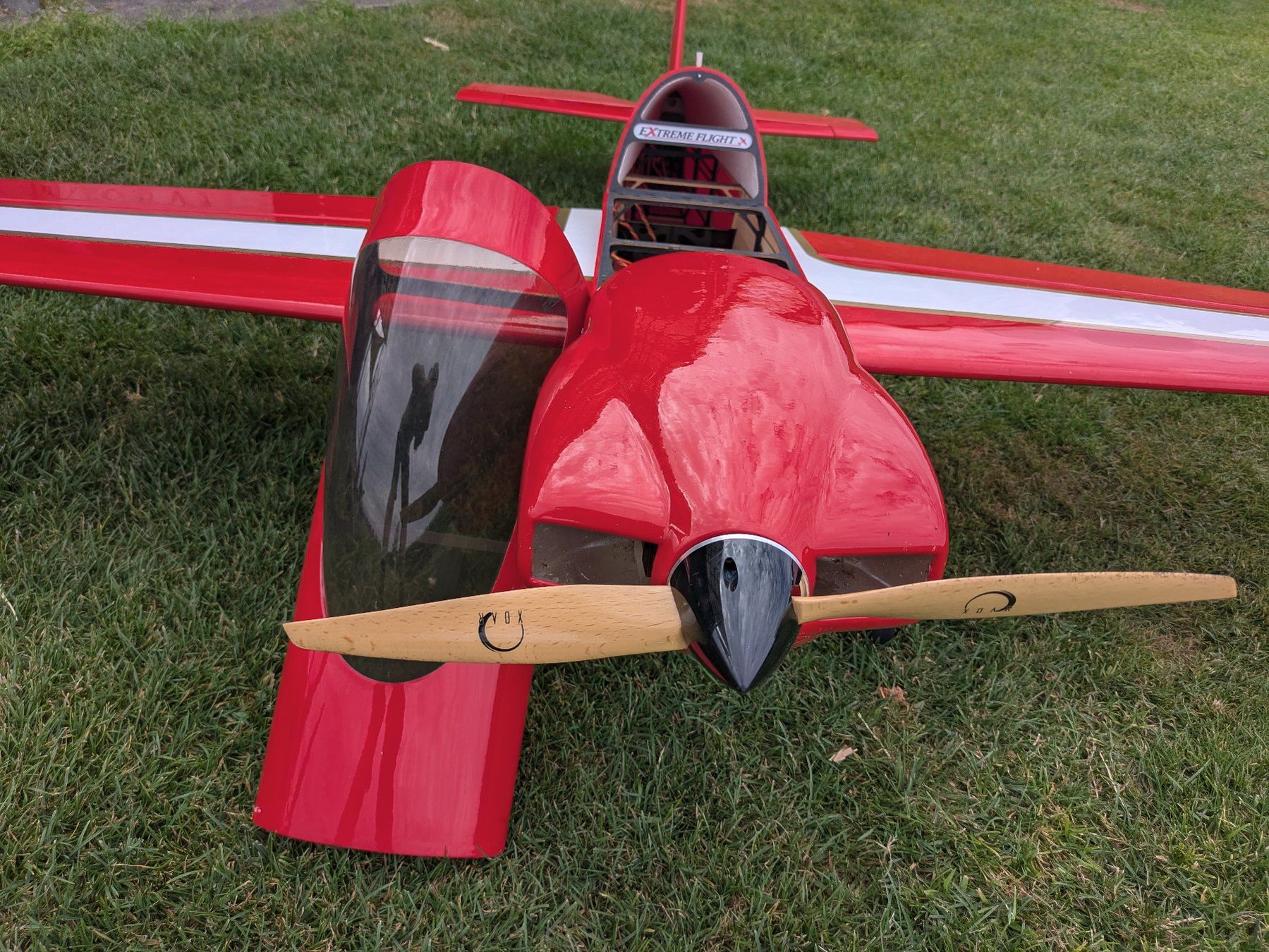 RC Kits de montage: Extremeflight Laser 60" rot weiss – D'occasion à Diepoldsau par Joerg47 2