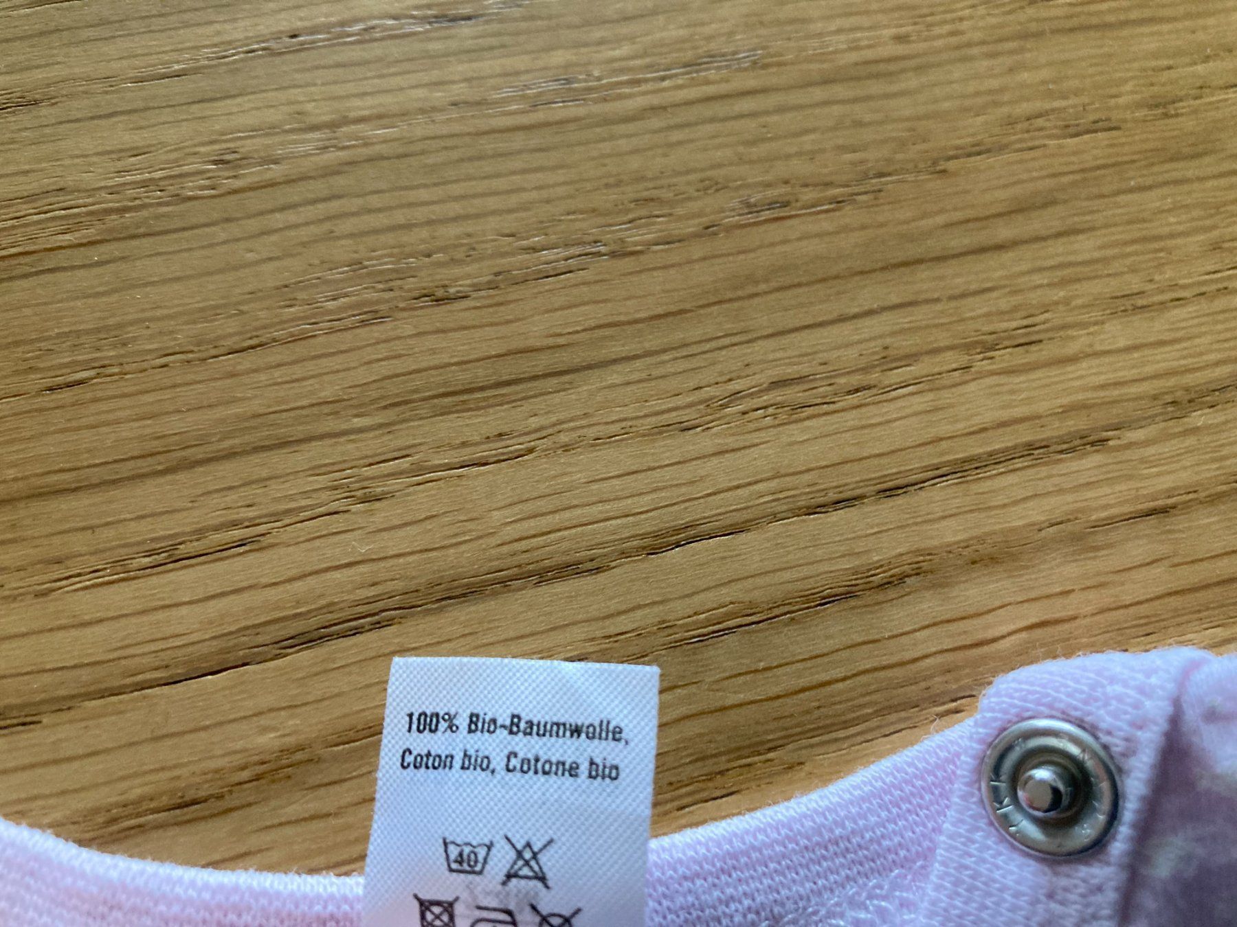 Lotti & Set di vestiti: T-Shirt und Hose "naturaline" – Usato da Muttenz venduto da Juvenile33 7