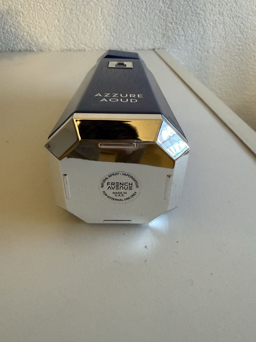 Profumi & Eau de Toilette: French Avenue - Azzure Aoud – Usato da Bützberg venduto da Janick77 1