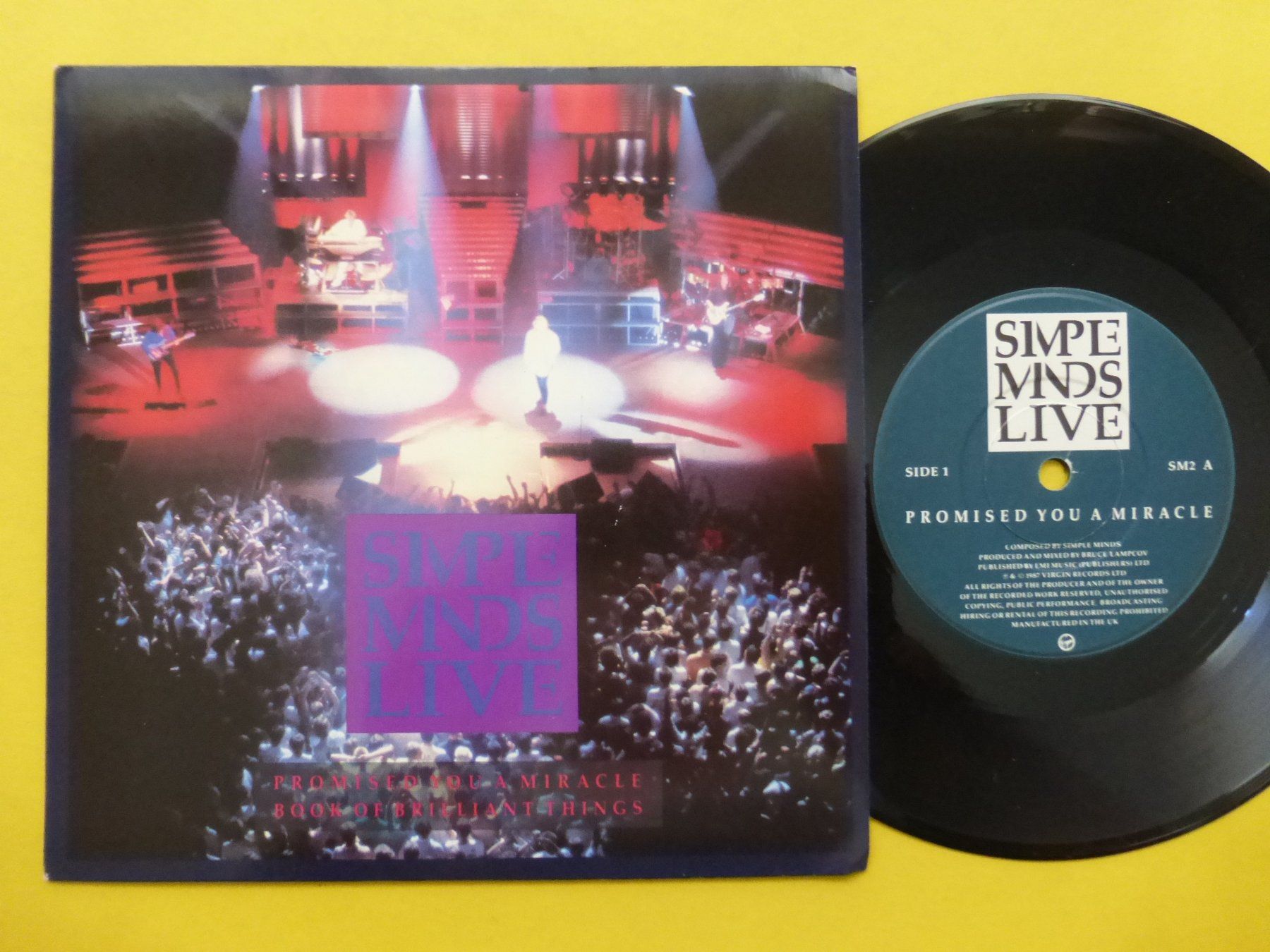 Dischi in vinile: Simple Minds – Promised You A Miracle – Usato da Zürich venduto da Swiss57