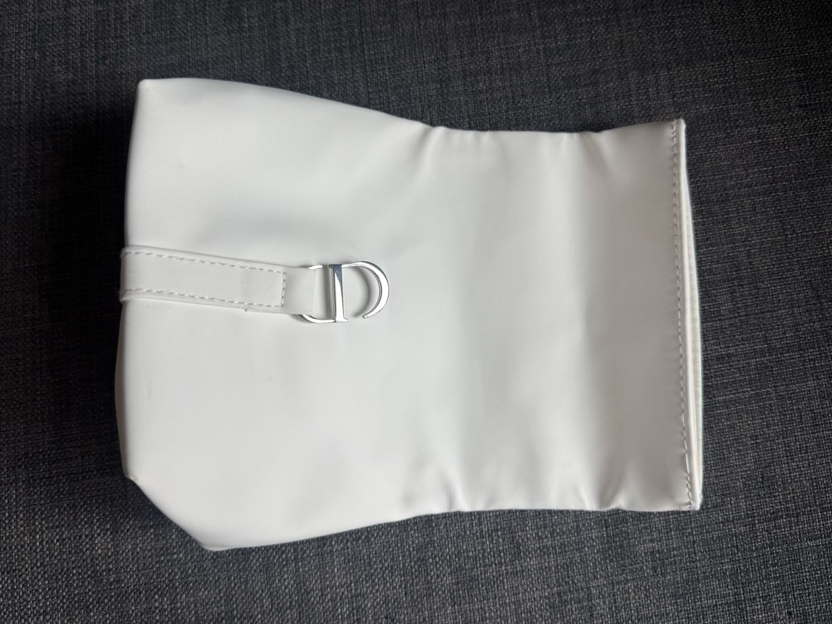 Dior Custodie per cosmetici: Dior pouch – Usato da Luzern venduto da sas_r89l 3