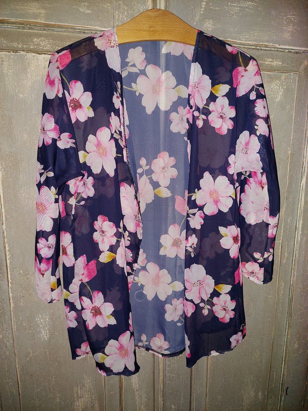 Chemisiers: Bluse . floral – D'occasion à Besenbüren par teluride89