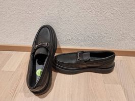 Chaussure Guess unisex Size EUR 42.5