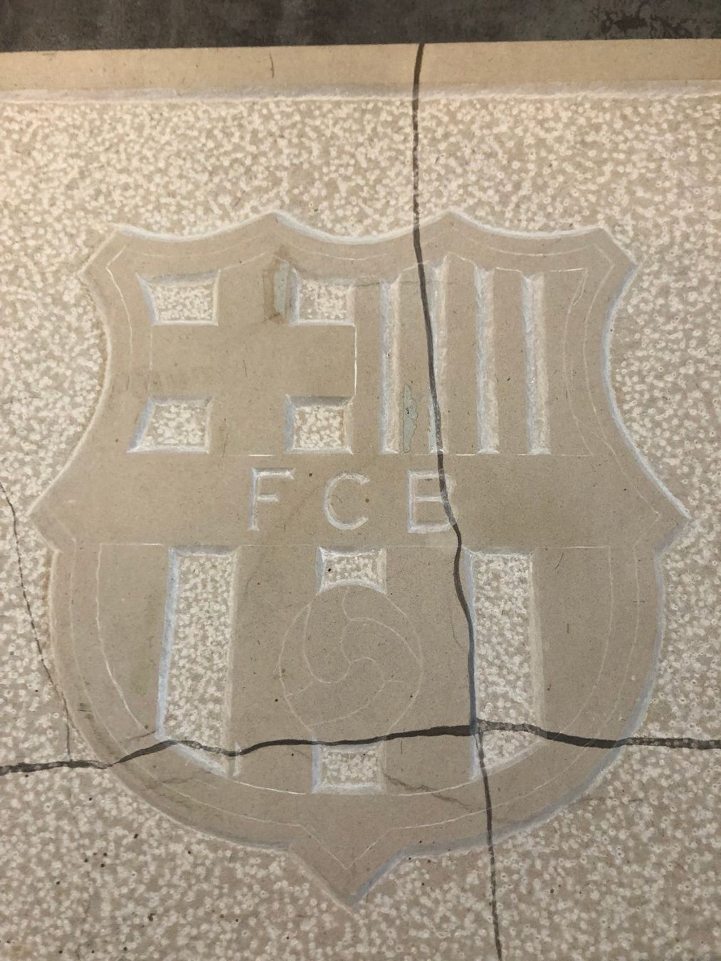 Insegne: FC Barcelona Wappe im Stein – Nuovo e nell'imballaggio originale da Jona venduto da mars100 1