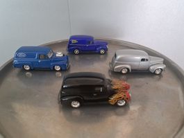 4x Johnny Lightning Panel Cars Neu
