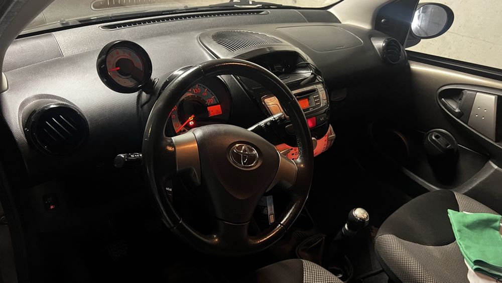 Toyota Automobili: Toyota Aygo, JG 2012, ideal für die Stadt! – Usato da Reinach BL venduto da saharafreund 4