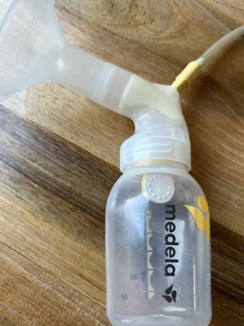 Medela Accessori per l’allattamento: Medela Milchpumpe – Usato da Neuenkirch venduto da Magmatom 4