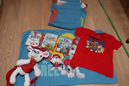 Paw Patrol Fanpaket: DVD's, Shirt, Stofftier, Bettwäsche