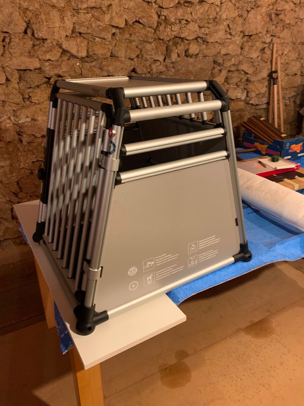 4pets Cages, transport & sécurité: Hundebox – D'occasion à Frick par fbr_yrj8 1