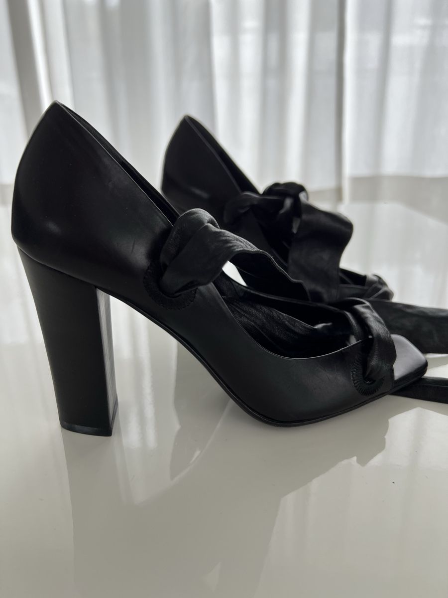 Saint Laurent Scarpe da donna: Yves Saint Laurent Damenschuhe – Nuovo (secondo la descrizione) da Elsau venduto da Sangyelle 2