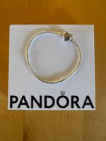 Pandora Armband mit Herzverschluss Heart and Snake NEU
