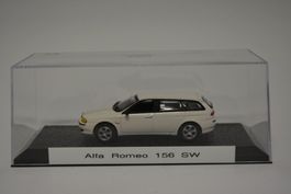 Alfa Romeo 156 SW , weiss , 1:43
