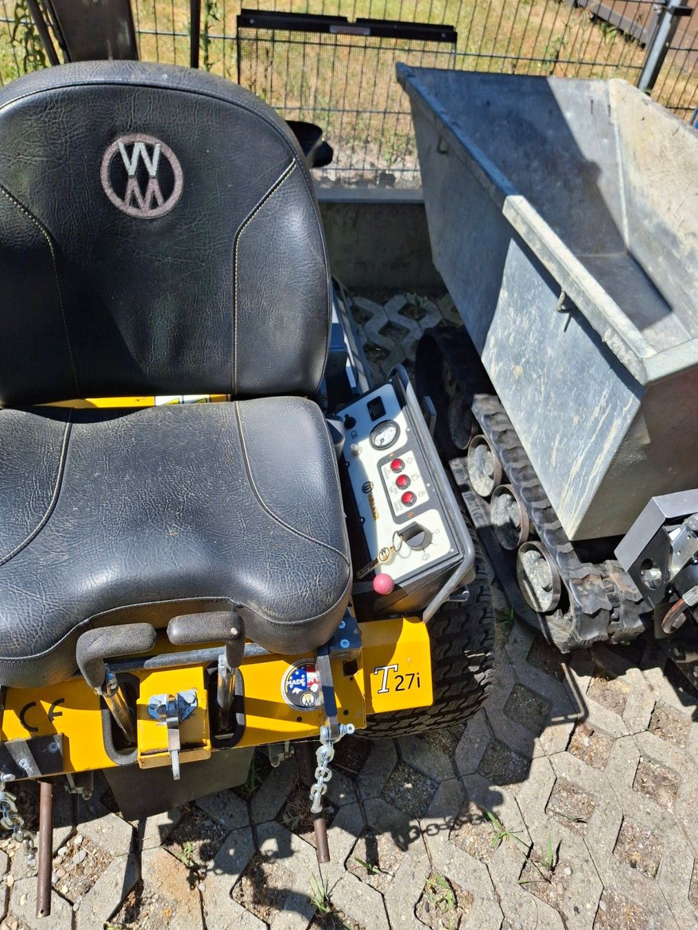 Tondeuses à gazon: Walker T27i Ohne Mähwerk – D'occasion à Sutz par Shop_LehmannGT 2