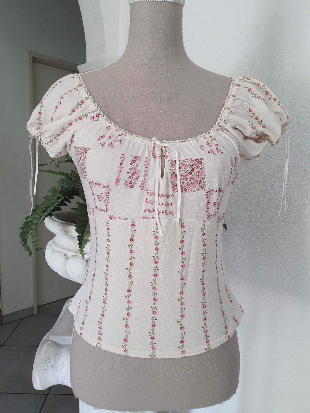 Camicette: Beige Bluse Gr S – Usato da Münsingen venduto da BlackTears-3