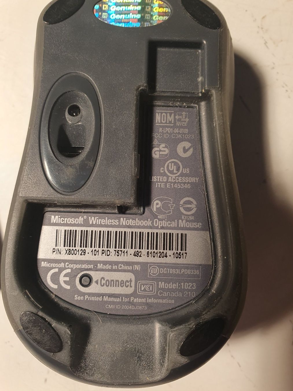 Microsoft Maus: Microsoft Wireless Notebook Optical Mouse 1023 – Gebraucht aus Zürich von loosebone 5