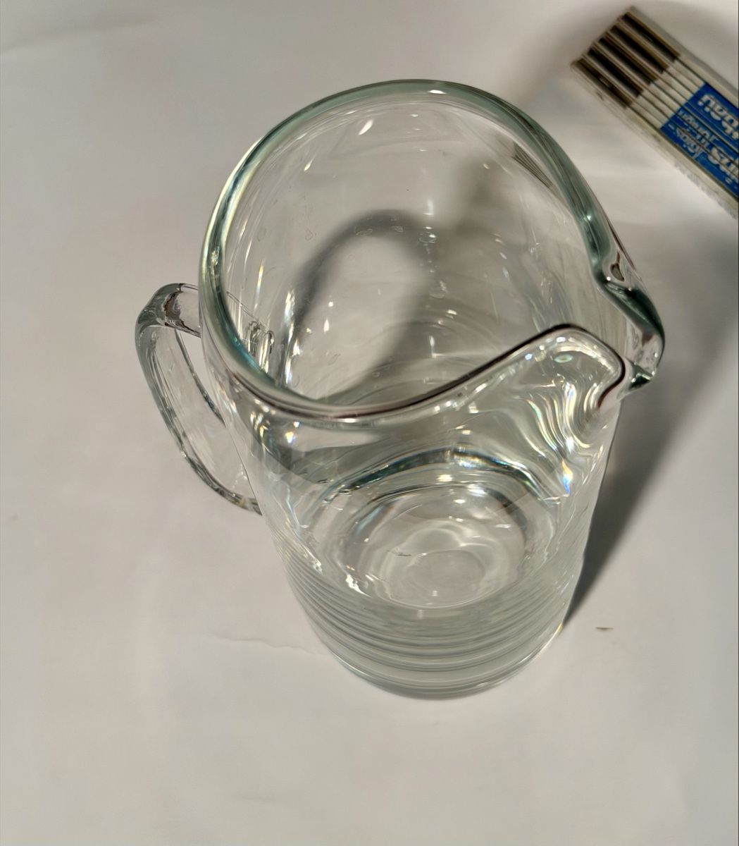 Caraffe: Elegant Glass Pitcher - Perfect for Summer Refreshments – Usato da Lausanne venduto da vas_cdb2 5