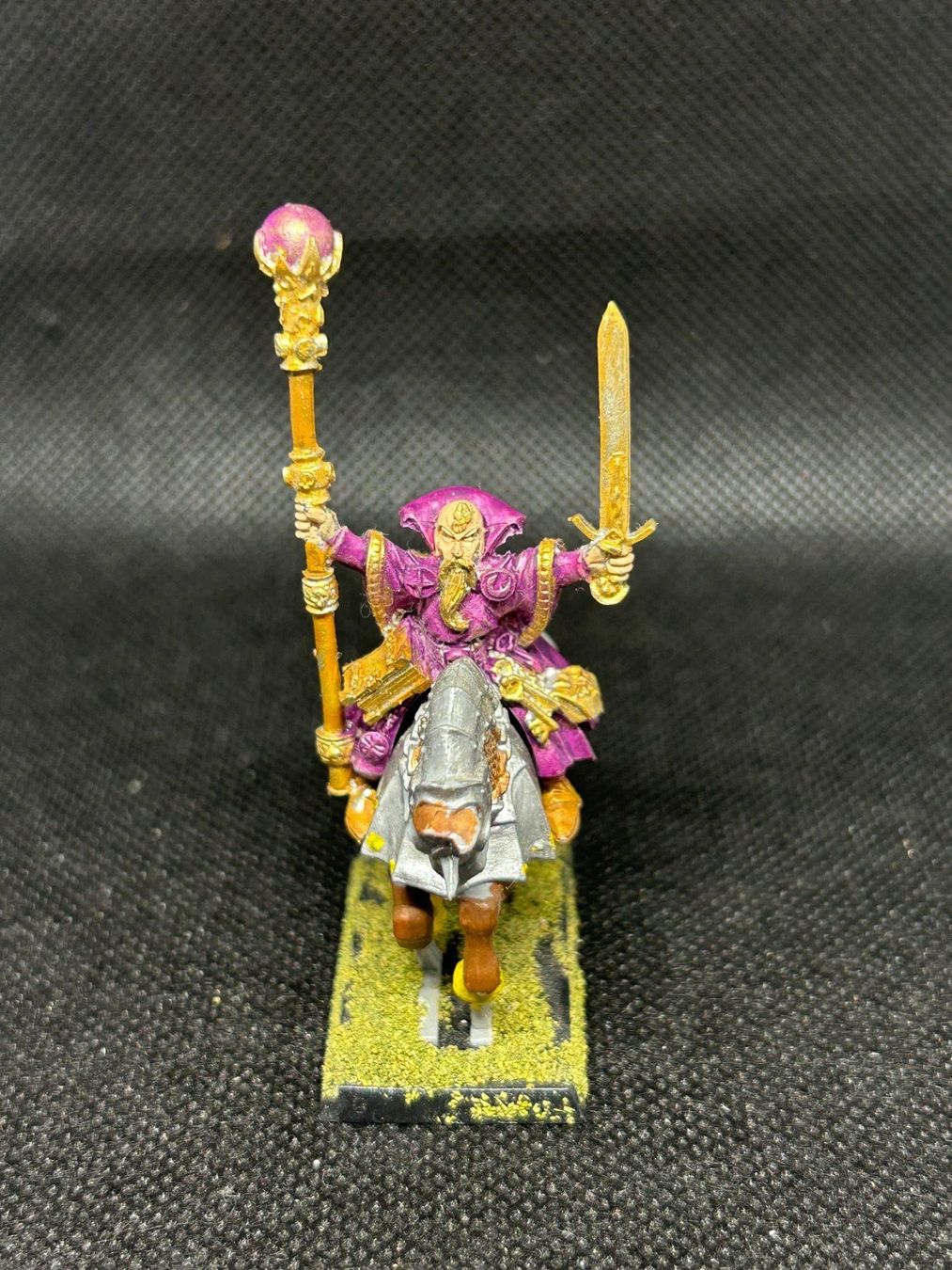 Figuren: Warhammer Fantasy AOS Empire Mage – Gebraucht aus Lausanne von Retro-geek