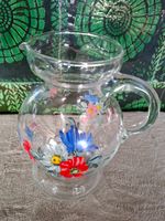 Hübscher, Vintige,  handbemalter Glaskrug mit Blumenbemalung