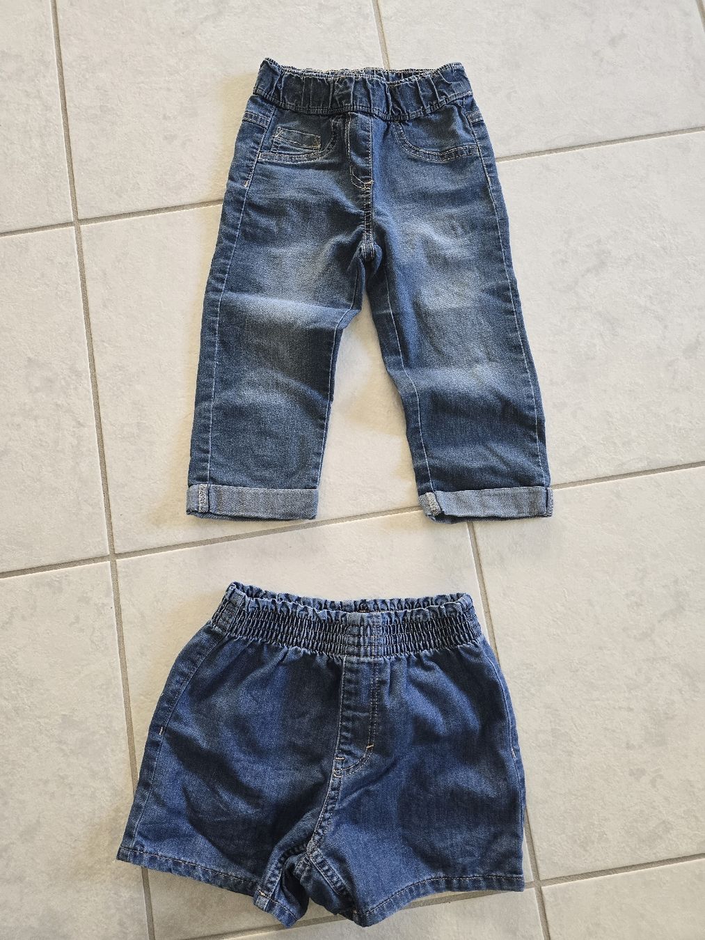 Pantalons: Hose Gr 122 – D'occasion à Lostorf par Venice16