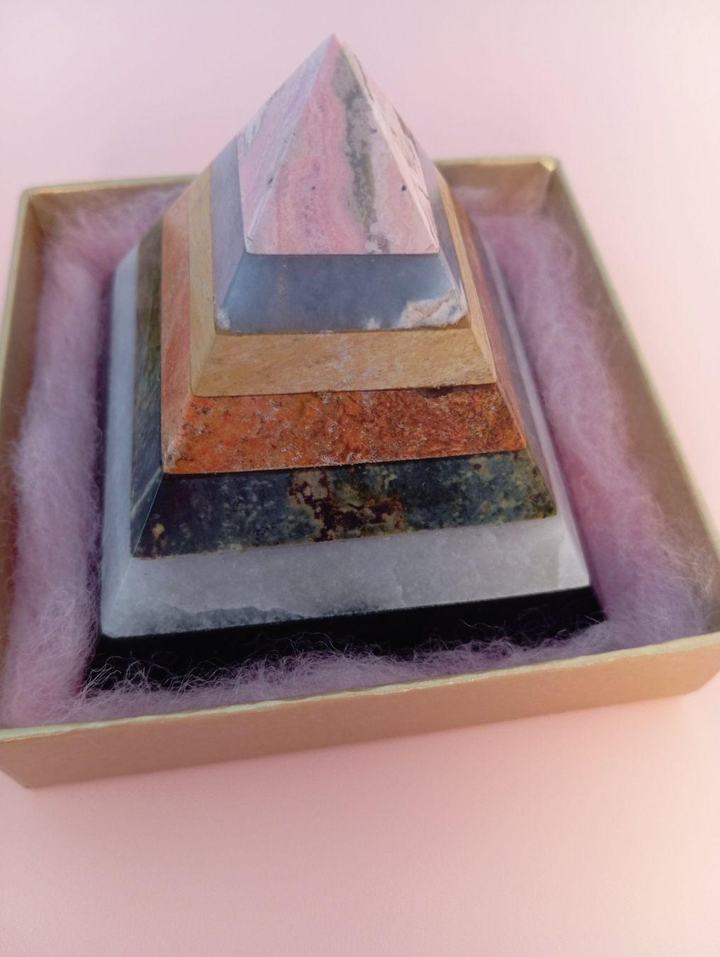 Alle Dekorationen: Geschenkidee, Anden 7 Steine Harmony  Pyramide, – Neu und originalverpackt aus Bern von Ethelcarrion 7