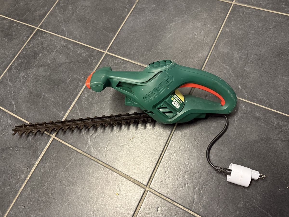 Bosch Seghe: Heckenschere – Usato da Wermatswil venduto da FEDN