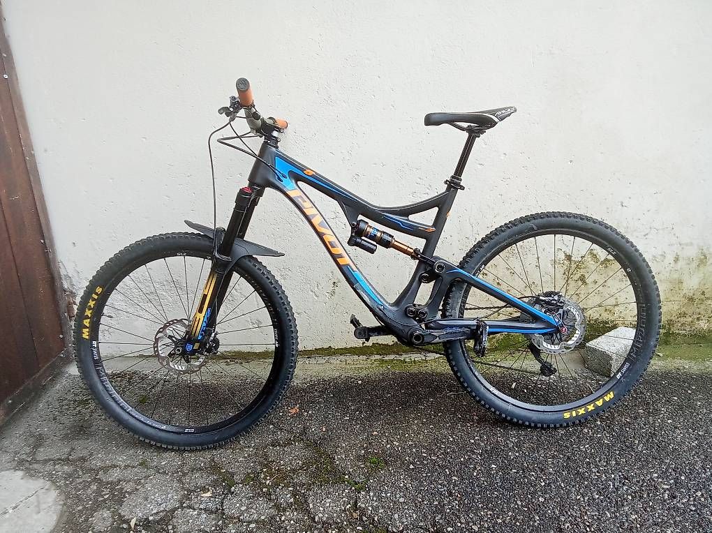 Velos: Pivot Firebird mountain bike enduro-downhill – Gebraucht aus Massagno von arr_7gcr 4