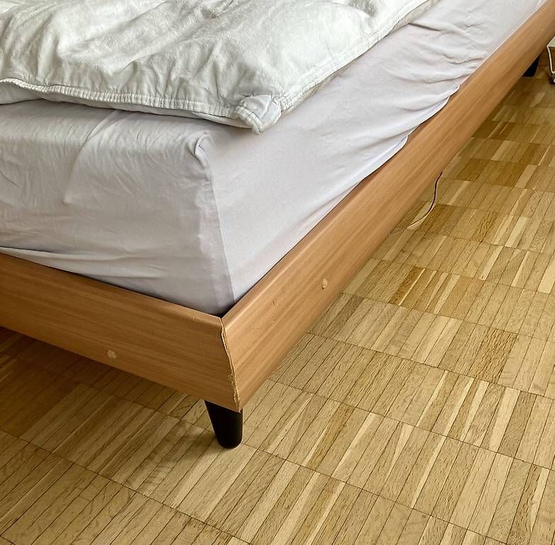 Letti: Bettrahmen 140x200cm – Usato da Zürich venduto da Ranuu 3