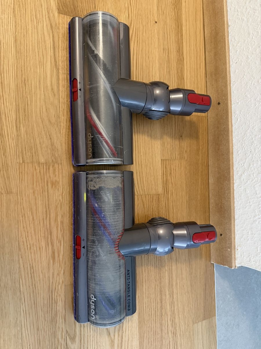 Dyson Staubsauger & Zubehör: Dyson brosses  – Gebraucht aus Meyrin von SA_3006 1