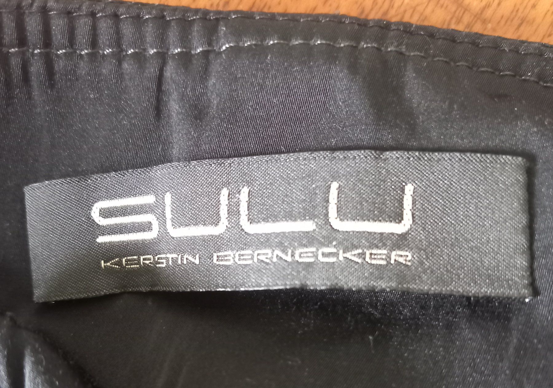 Pantaloni: Sommerhose SULU – Usato da Versoix venduto da Liline2010 4
