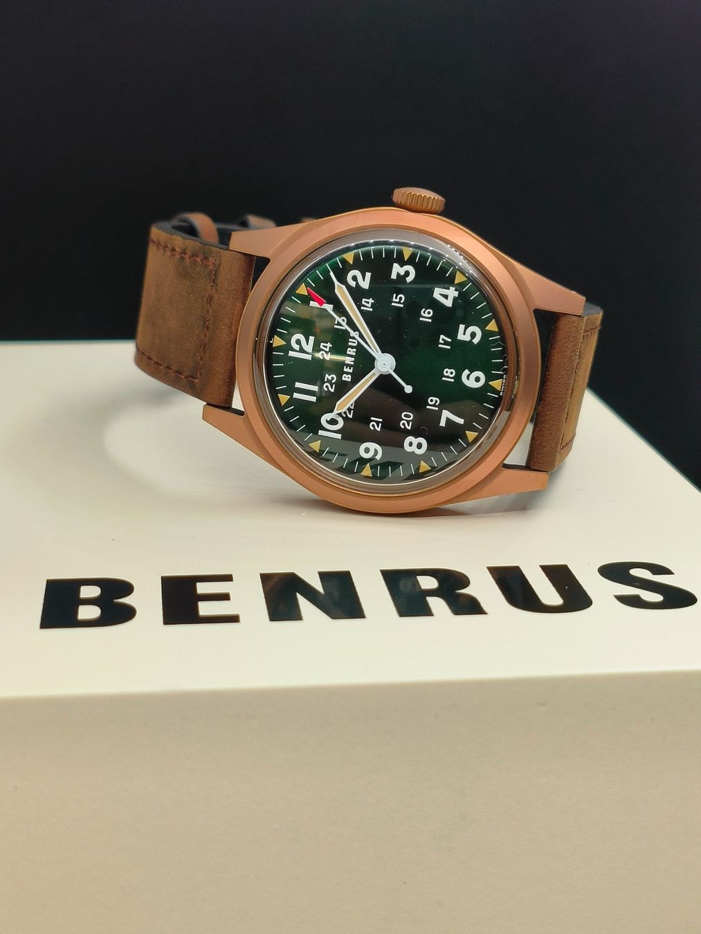 Orologi: Benrus – Nuovo e nell'imballaggio originale da La Chaux-de-Fonds venduto da curtitswisswatches 2