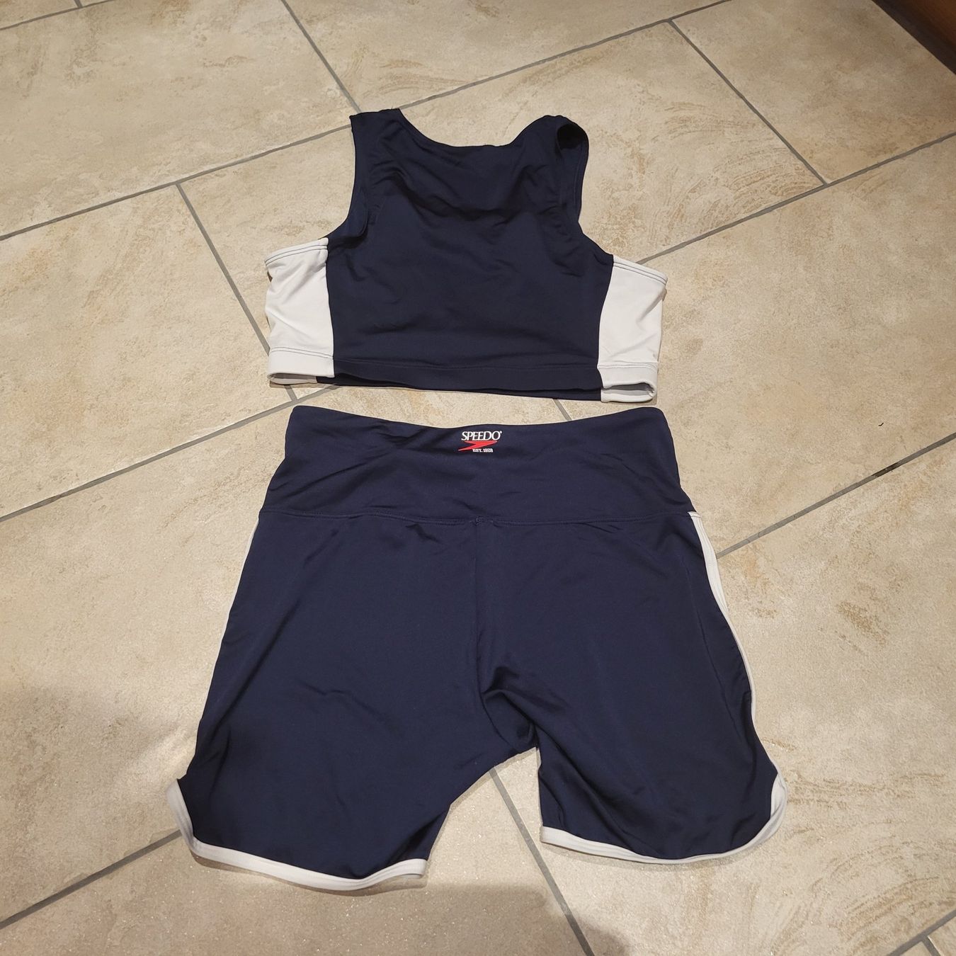 Costumi da bagno & Bikini: Speedo Bikini – Usato da Lostorf venduto da Benidomi1 2