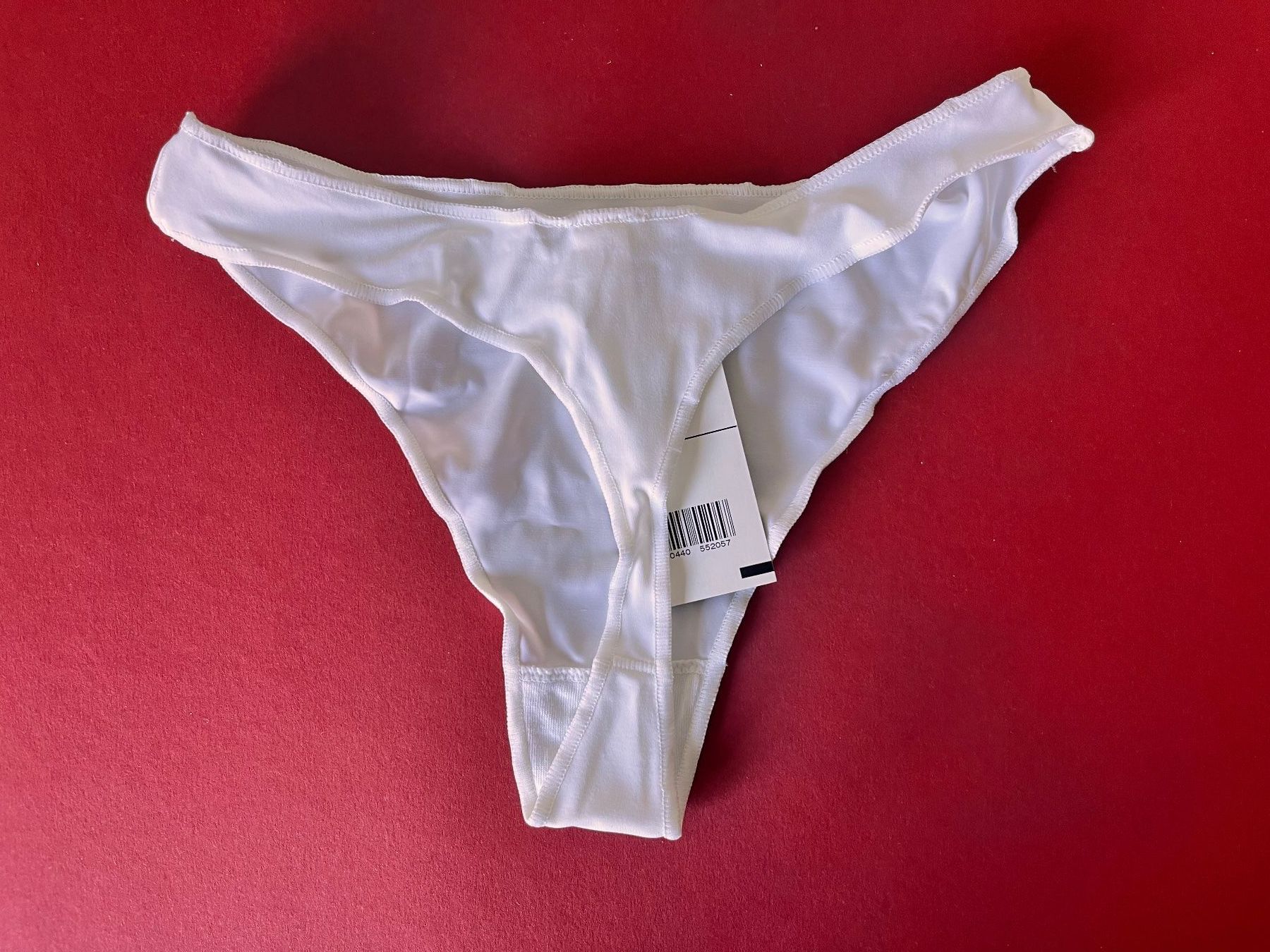 Chantelle Sonstige Unterwäsche: String, CHANTELLE, Grösse S, 1 Stück in Weiss – Neu und originalverpackt aus Rudolfstetten von gst_g7xl 2