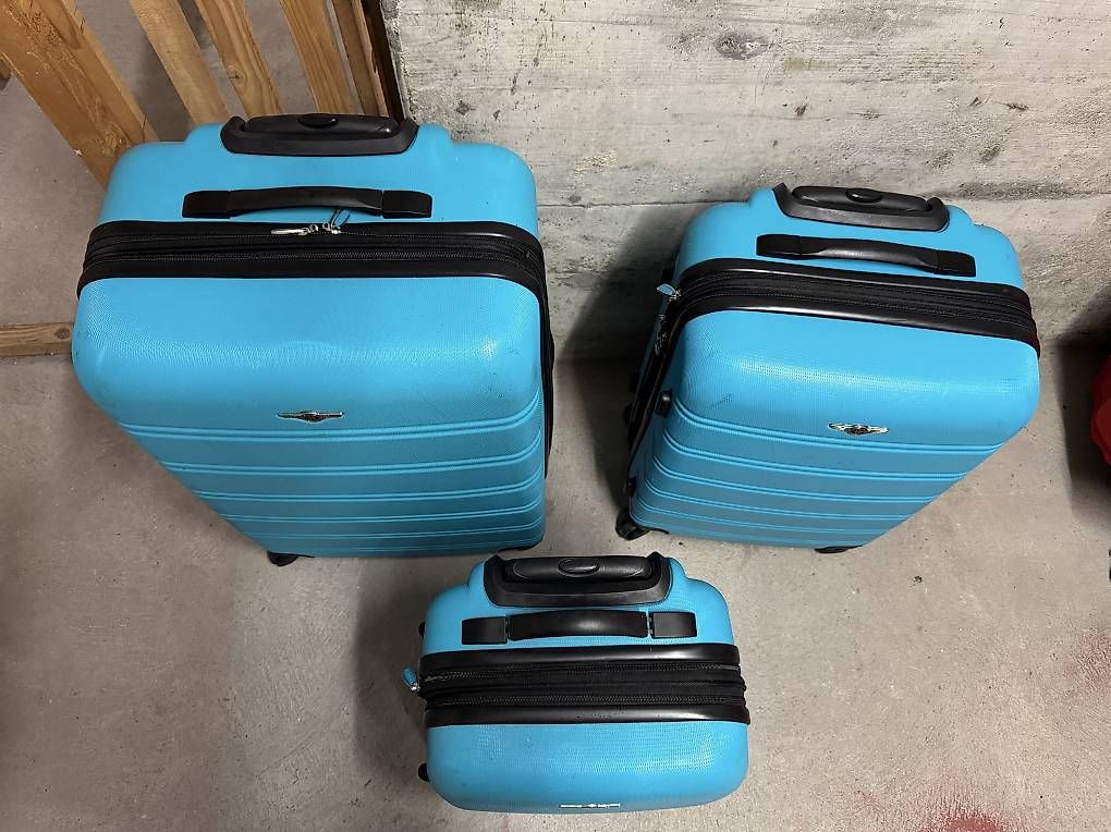 Valigie: Kofferset blau – Usato da Solothurn venduto da Juliasju 1
