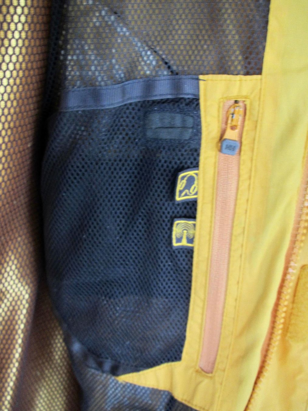 Helly Hansen Jacken: VESTE DE RANDONNEE HH  HELLY HANSEN – Gebraucht aus Murten von Selliot 3